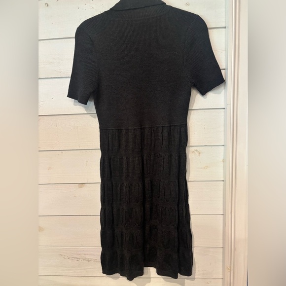 Calvin Klein Gray Turtleneck Short Sleeve Midi Dress in size medium - Picture 3 of 13